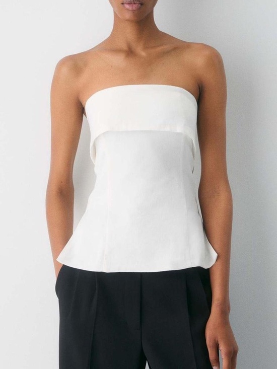 Aritzia Tops - Aritzia Babaton Element Linen Tube Top in Cream with Grey Pinstripes. Size 4.